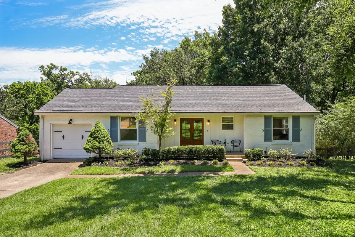 814 Kendall Dr, Nashville, TN 37209 - #1