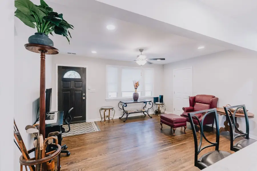 624 Paces Ferry Dr, Nashville, TN 37214 - #2