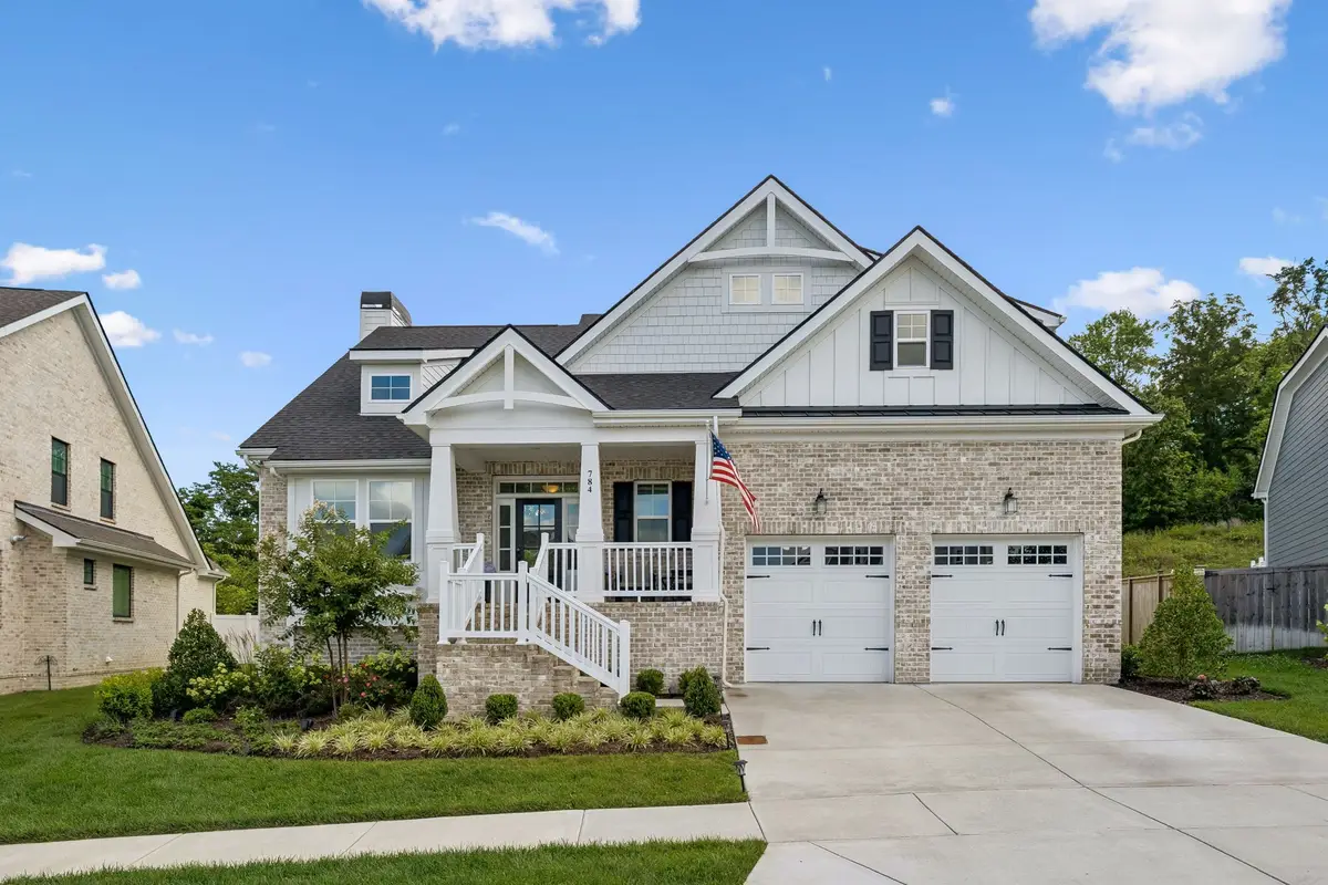 784 Westchester Cir, Hendersonville, TN 37075 - #1