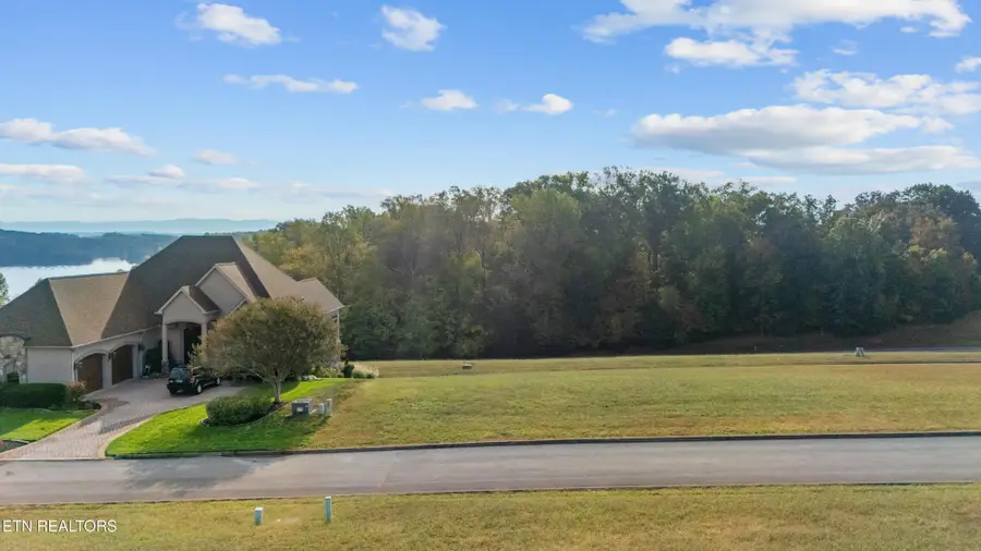 220 Grandville Court, Vonore, TN 37885 - #2