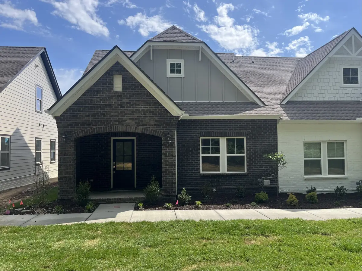 728 Coburg Street, Gallatin, TN 37066 - #1