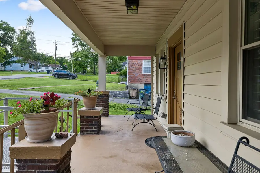 3829 Burrus St, Nashville, TN 37216 - #2