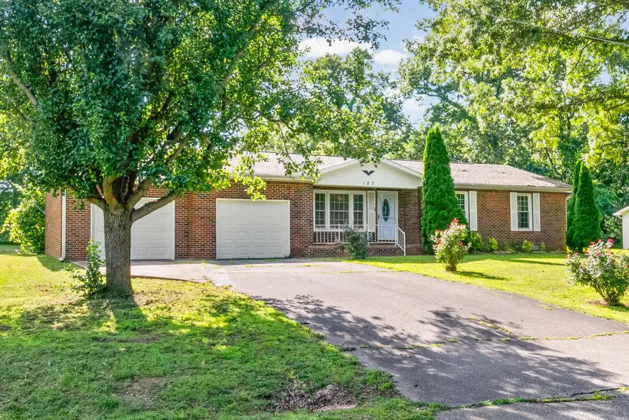 103 Hazelnut Ave, Camden, TN 38320 - #2