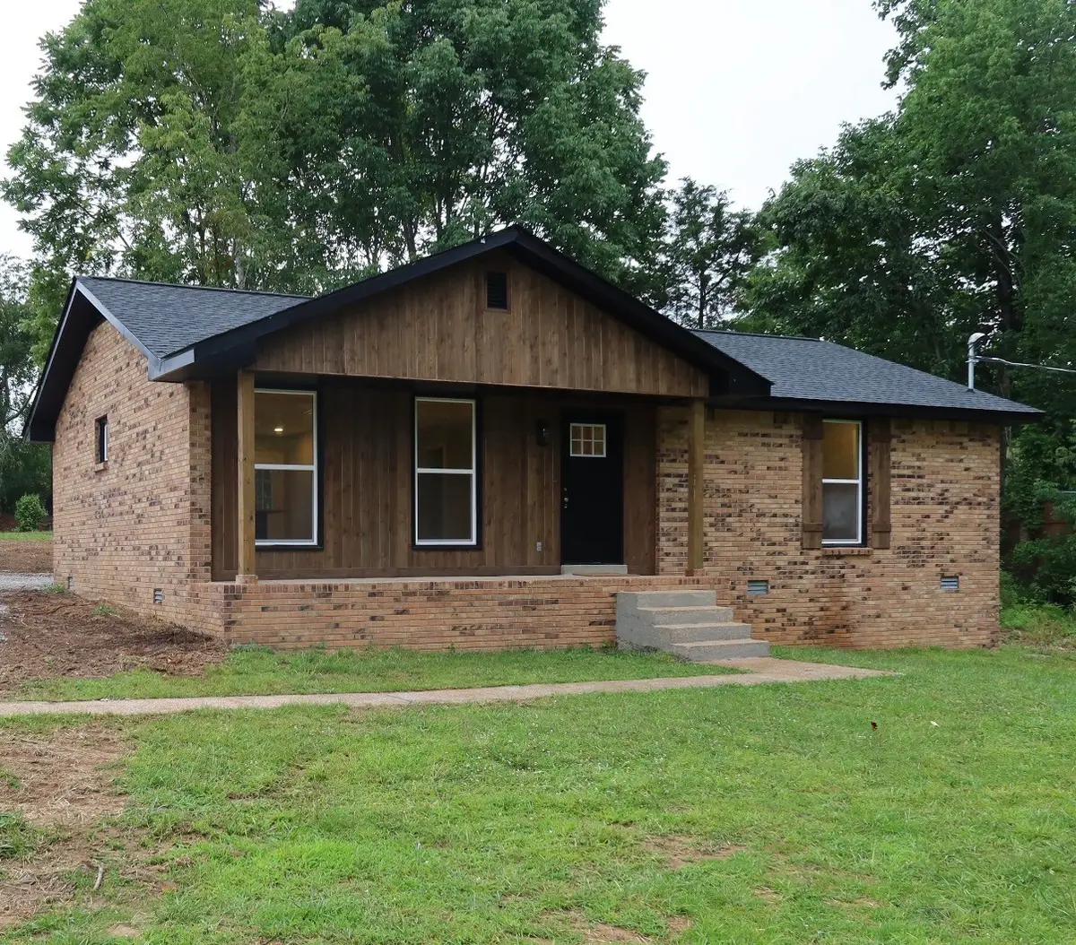 7110 Robinson Dr, Fairview, TN 37062 - #1