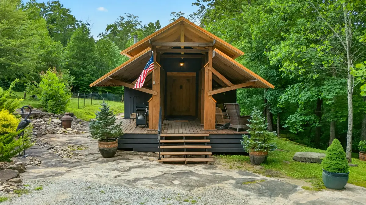 337 Monteagle Falls Rd, Monteagle, TN 37356 - #1