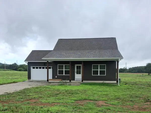 3653 Greenhaw Rd, Decherd, TN 37324