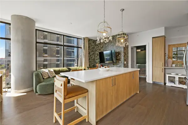 1212 Demonbreun St #1802, Nashville, TN 37203