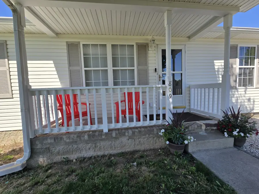 809 Stableford Rd, Oak Grove, KY 42262 - #2