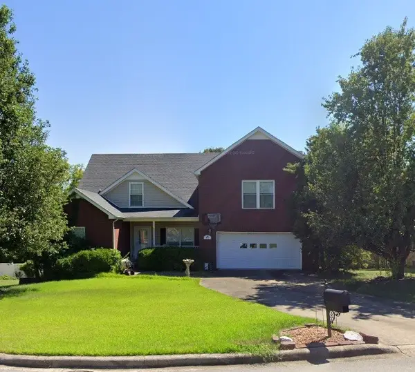 277 Fair Haven Dr, Clarksville, TN 37043
