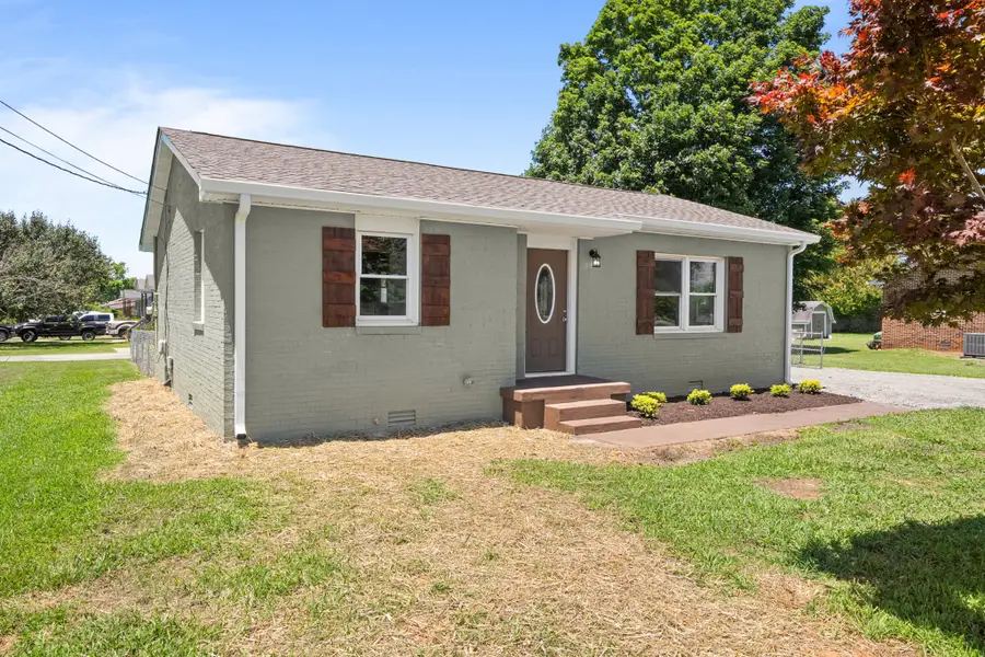 201 10th Ave N, Decherd, TN 37324 - #3