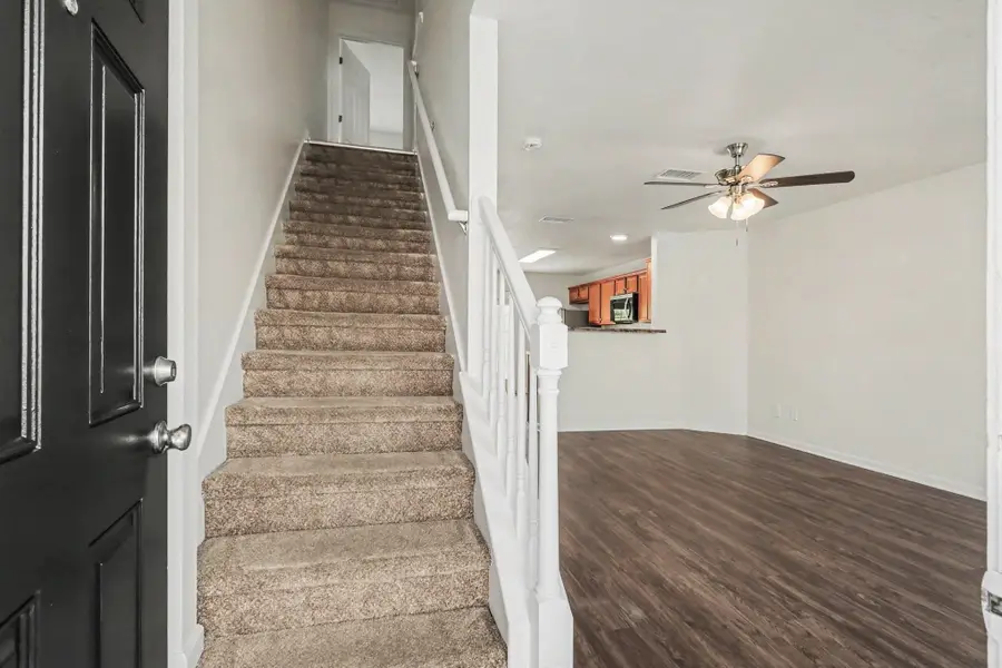 8058 Logan Dr, La Vergne, TN 37086 - #2