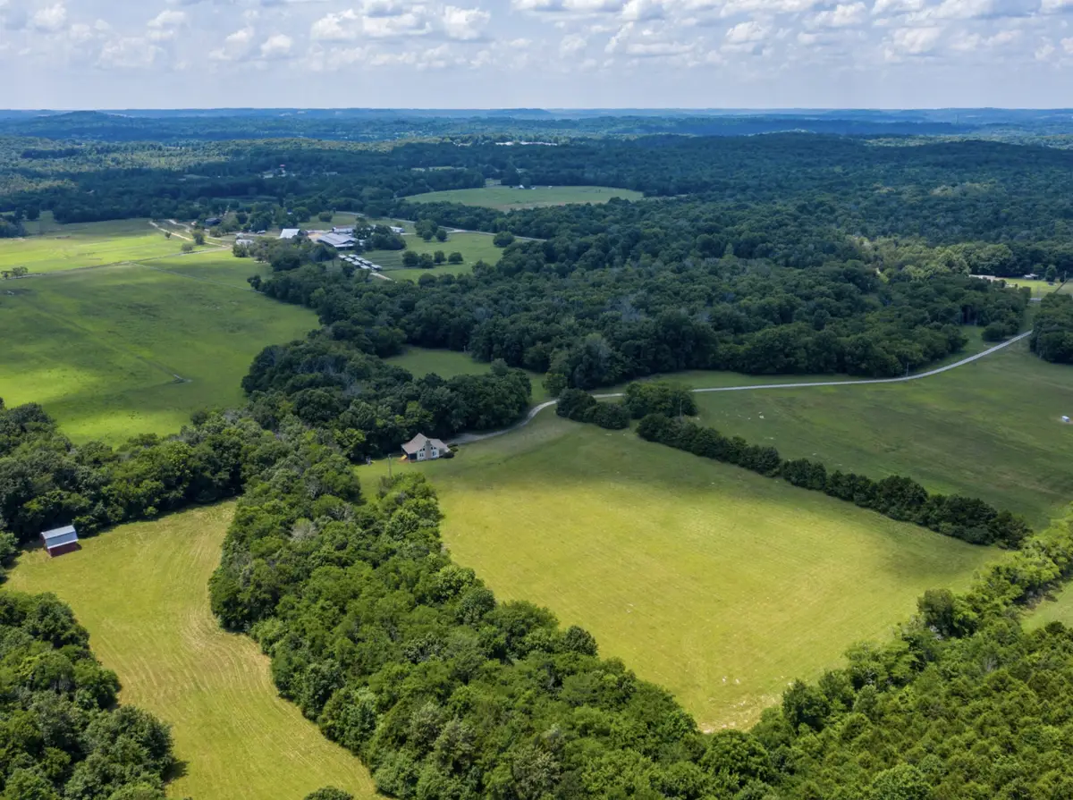 3008 Luke Moser Rd, Columbia, TN 38401 - #1