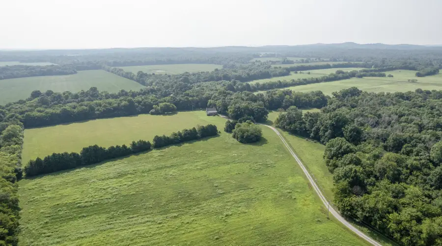 3008 Luke Moser Rd, Columbia, TN 38401 - #3