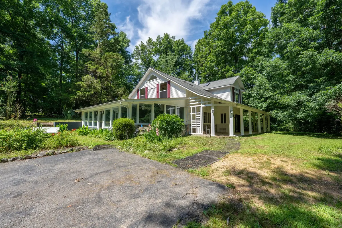 265 Roanoke Creek Rd, Collinwood, TN 38450 - #1