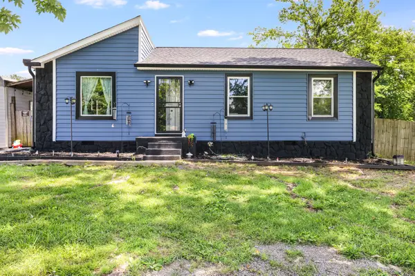 402 Wilkinson Ln, White House, TN 37188