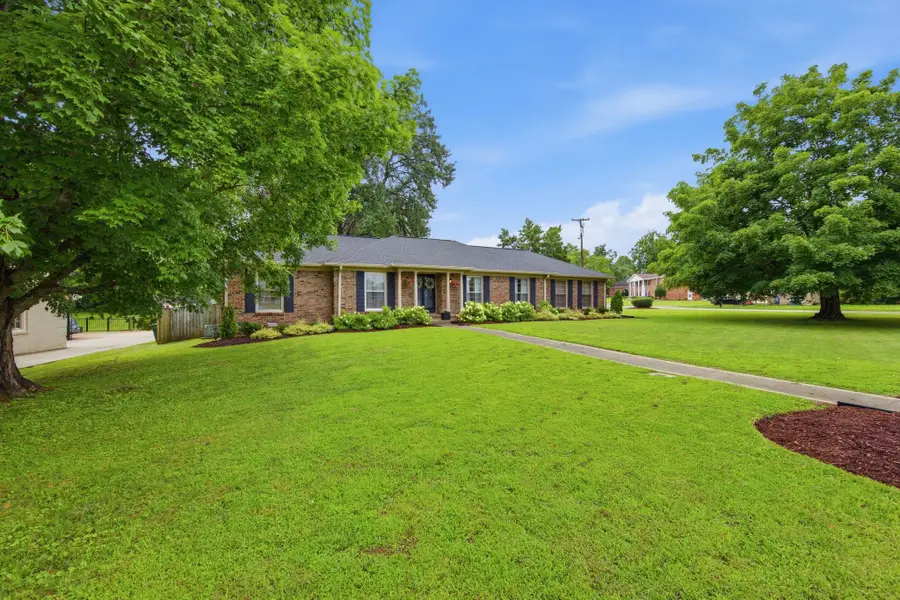 717 Harpeth Bend Dr, Nashville, TN 37221 - #2
