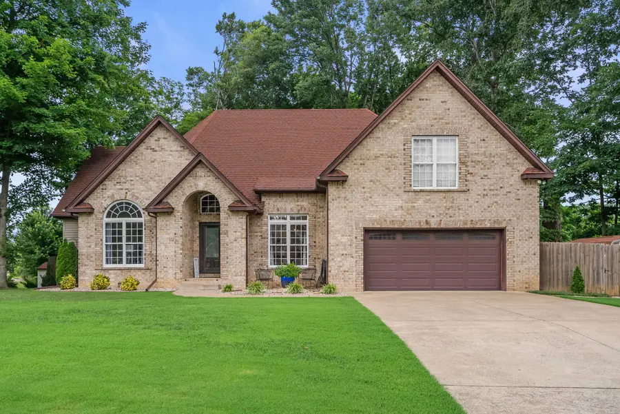 848 Sycamore Dr, Springfield, TN 37172 - #3