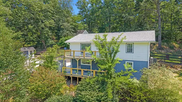8831 E Ridge Road, Soddy Daisy, TN 37379