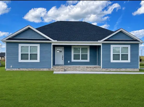 104 Donald Rd, Lafayette, TN 37083