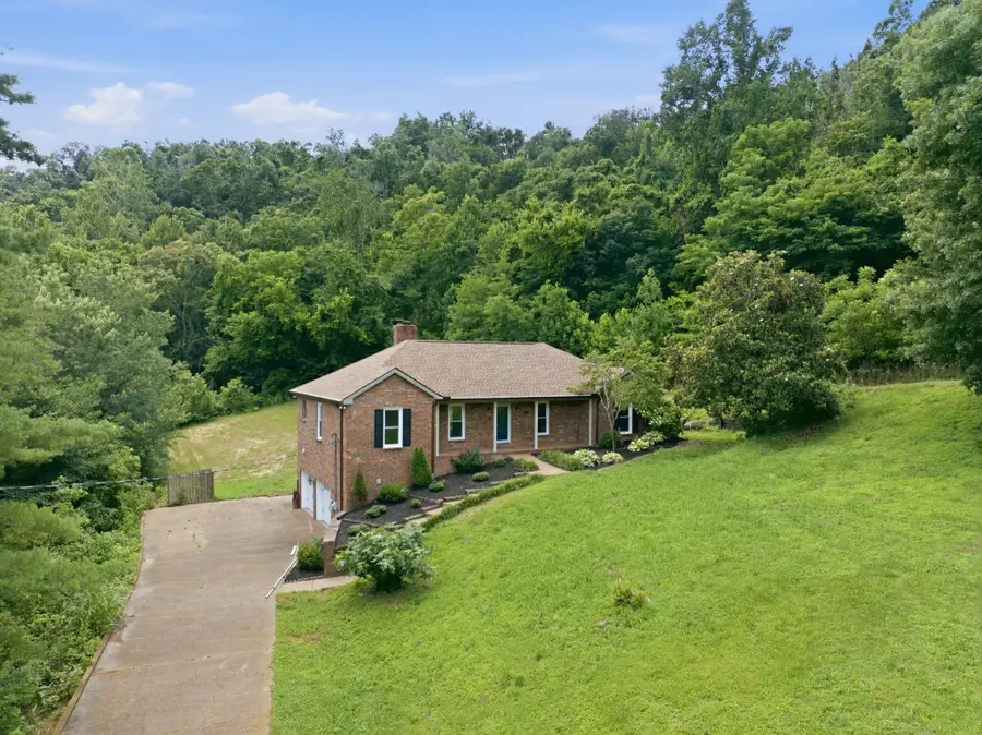 111 Dogwood Ln, Franklin, TN 37064 - #2