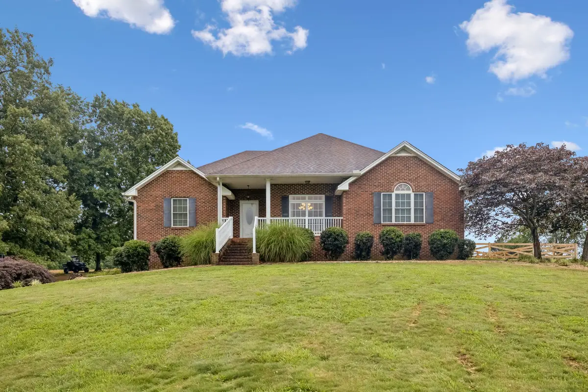 112 Kelly Ln, Lafayette, TN 37083 - #1