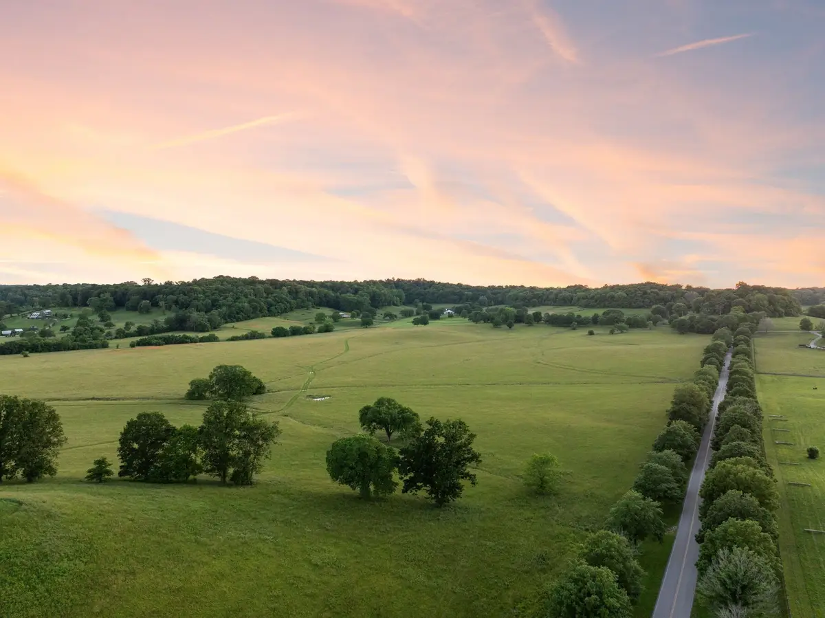 3201 Carl Rd, Franklin, TN 37064 - #1