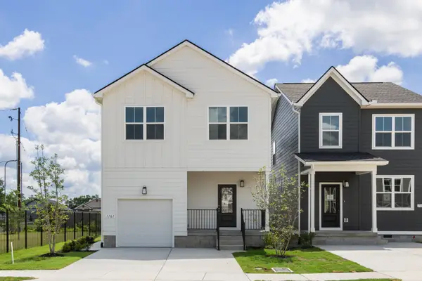 1101 Marlowe Lndg, Nashville, TN 37207