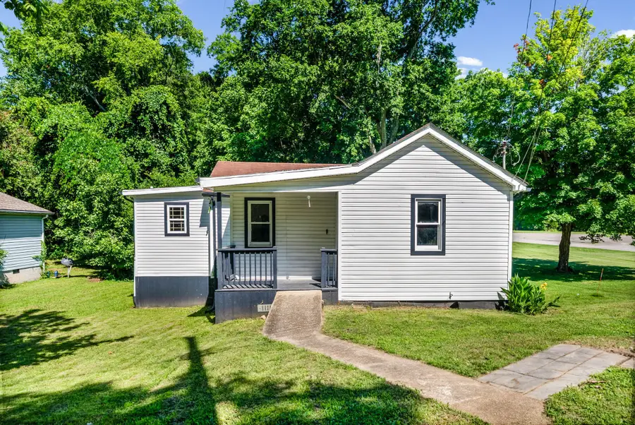 124 Edmondson Ferry Rd, Clarksville, TN 37040 - #2