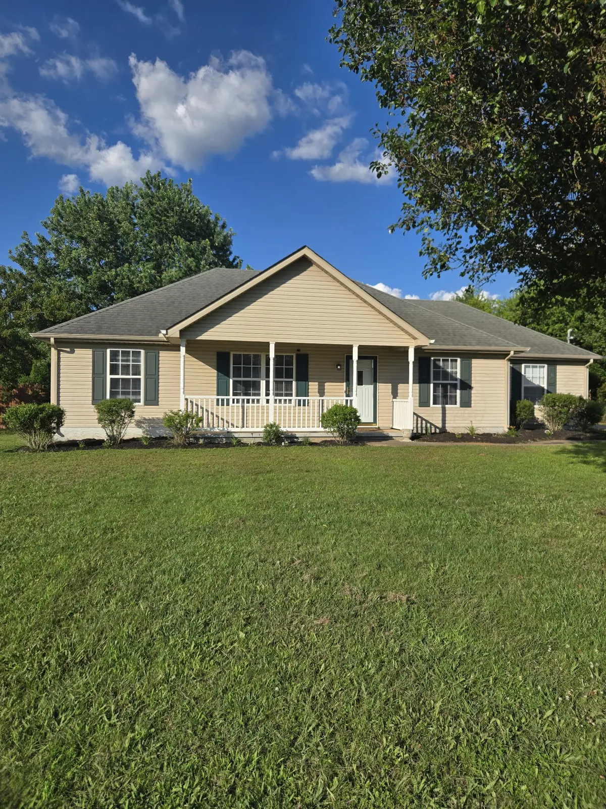 7120 Alexandria Dr, Murfreesboro, TN 37129 - #1