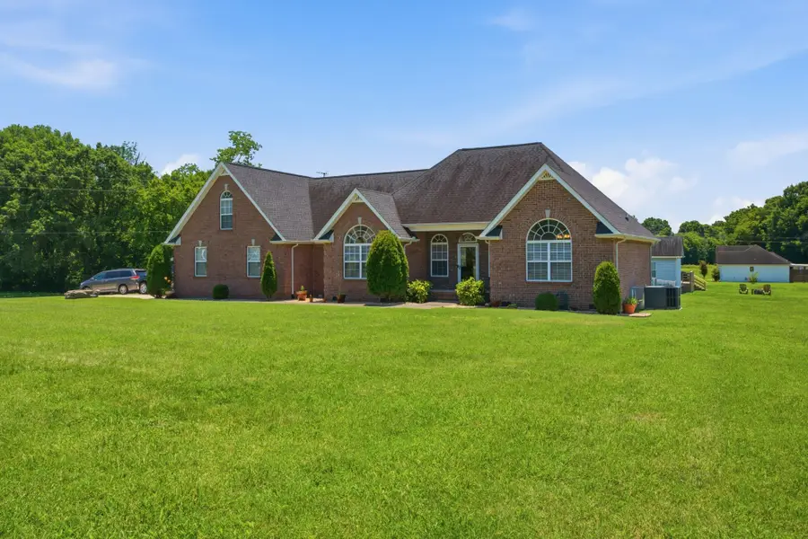 465 Old 25 Loop Road, Castalian Springs, TN 37031 - #3