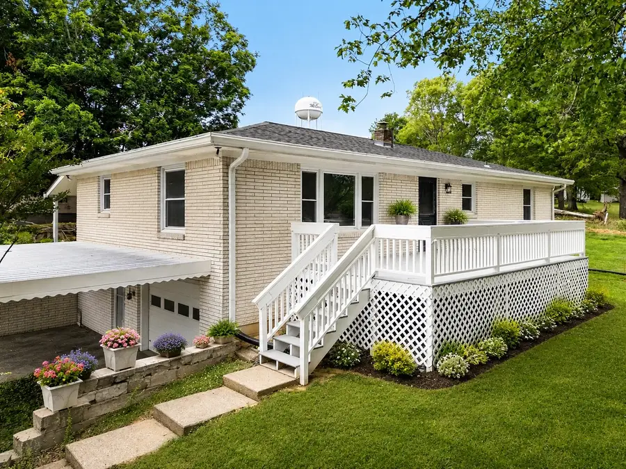 131 Bold Springs Rd, McEwen, TN 37101 - #3