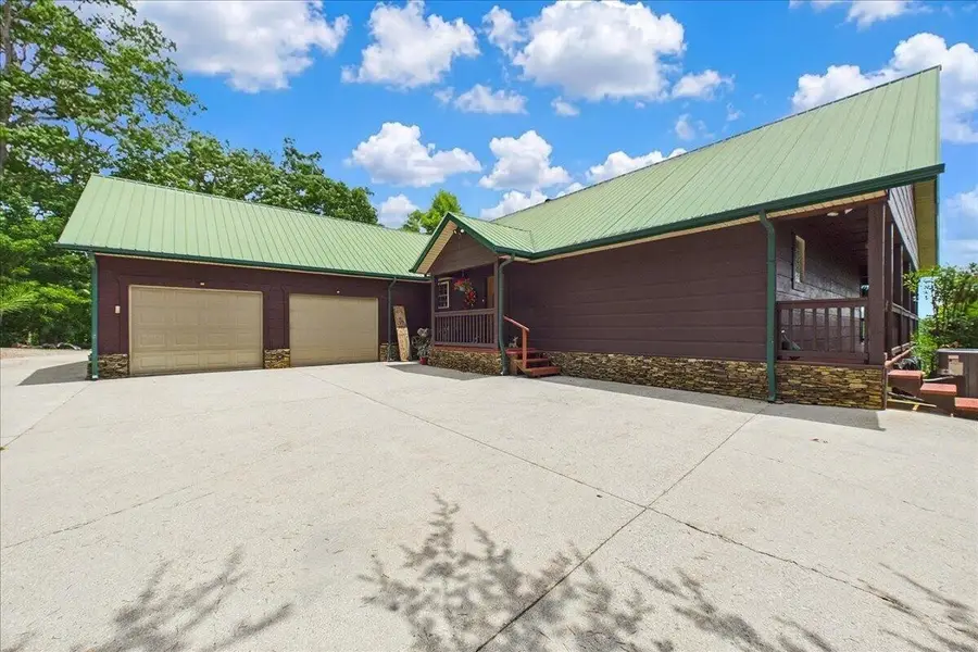 810 Belltown Road, Tellico Plains, TN 37385 - #3