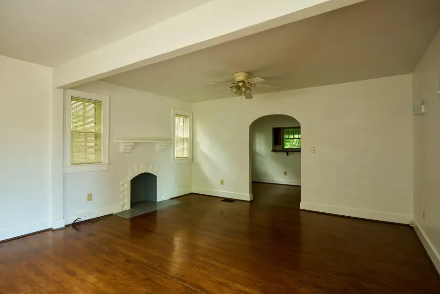 612 Benton Ave, Nashville, TN 37204 - #2