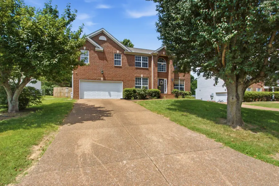 2923 Burtonwood Dr, Spring Hill, TN 37174 - #3