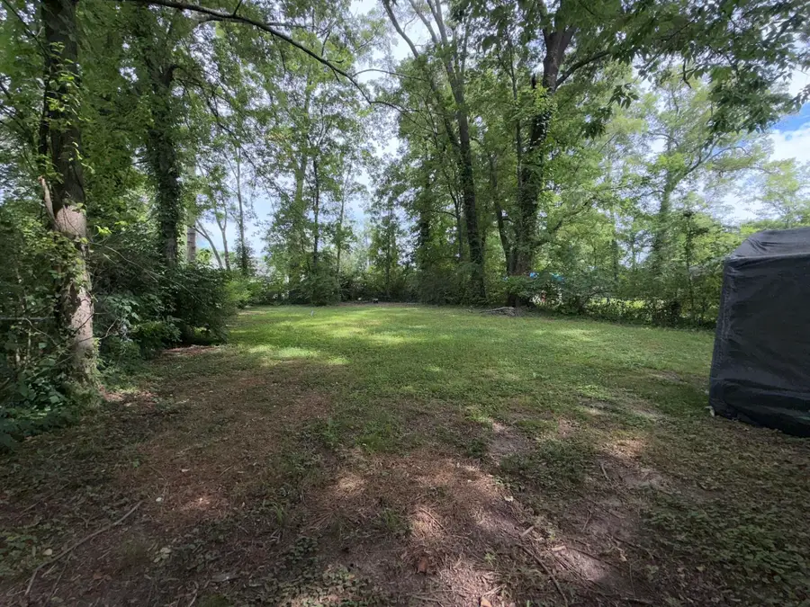 16 Woodvale Avenue, Chattanooga, TN 37411 - #3