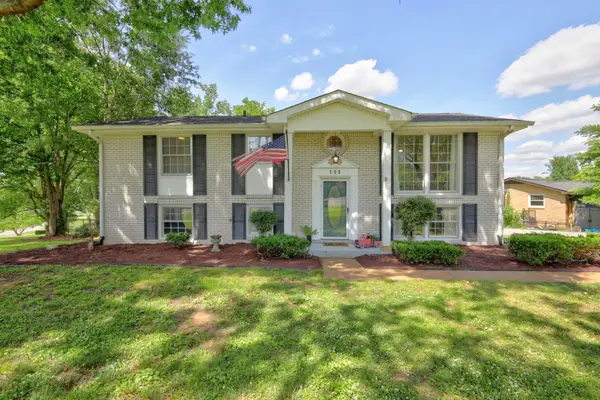 101 Hillside Dr, Old Hickory, TN 37138