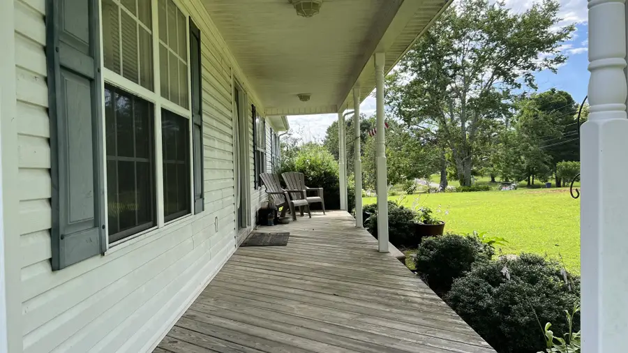 153 Commodore Cir, Summertown, TN 38483 - #2