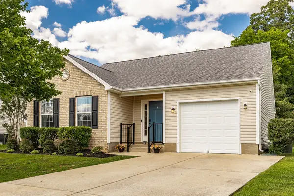 110 Dimaggio Dr, Springfield, TN 37172