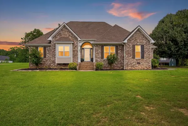 301 Dogwood Lane, Fort Oglethorpe, GA 30742