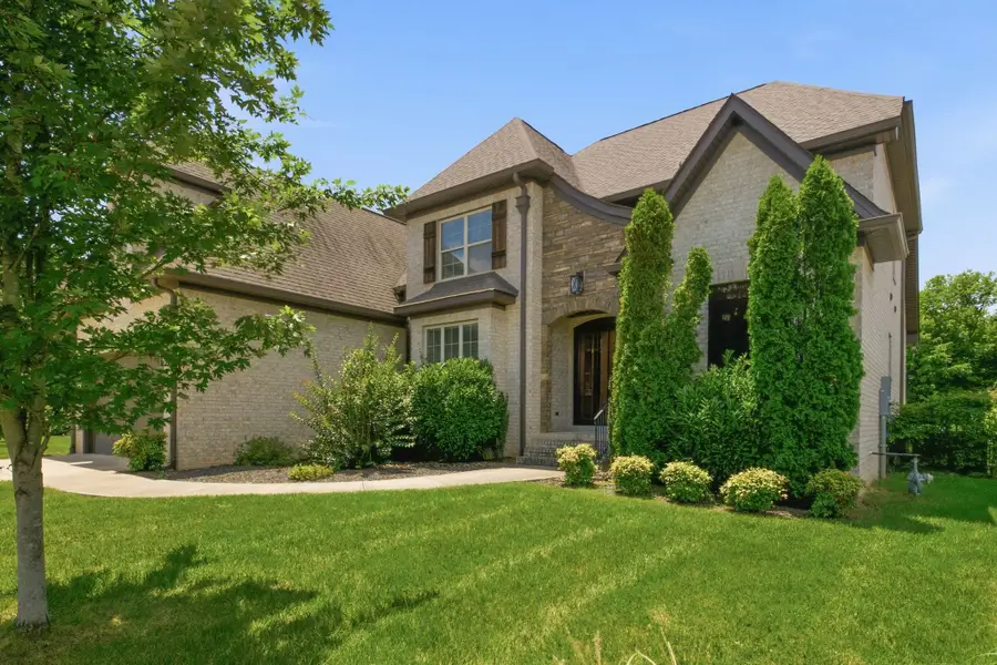 3033 Elkhorn Pl, Spring Hill, TN 37174 - #2