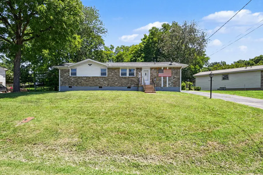 8008 Bonnafair Dr, Hermitage, TN 37076 - #3
