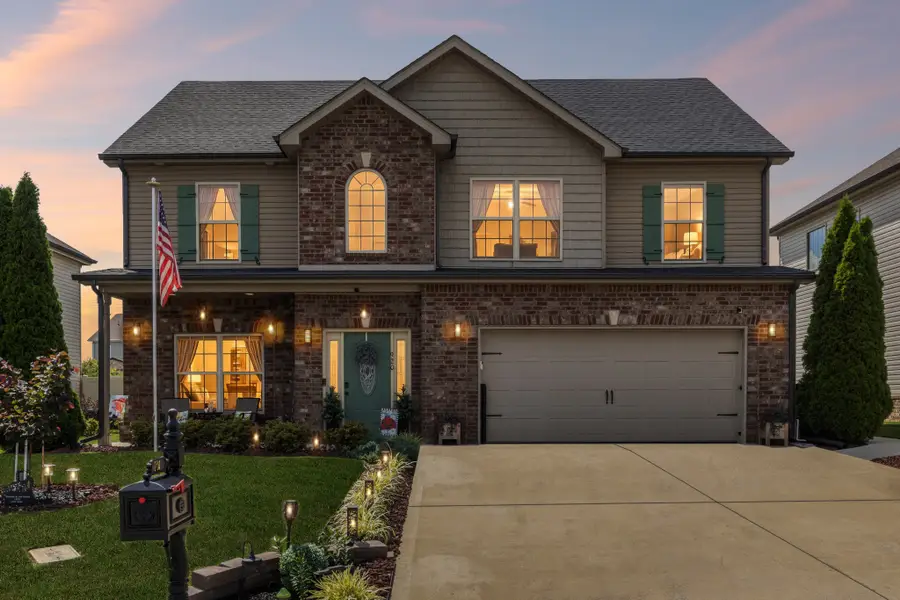 920 Tanager Ct, Clarksville, TN 37040 - #2