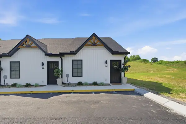 141 Deer Valley Drive E #141, Gordonsville, TN 38563
