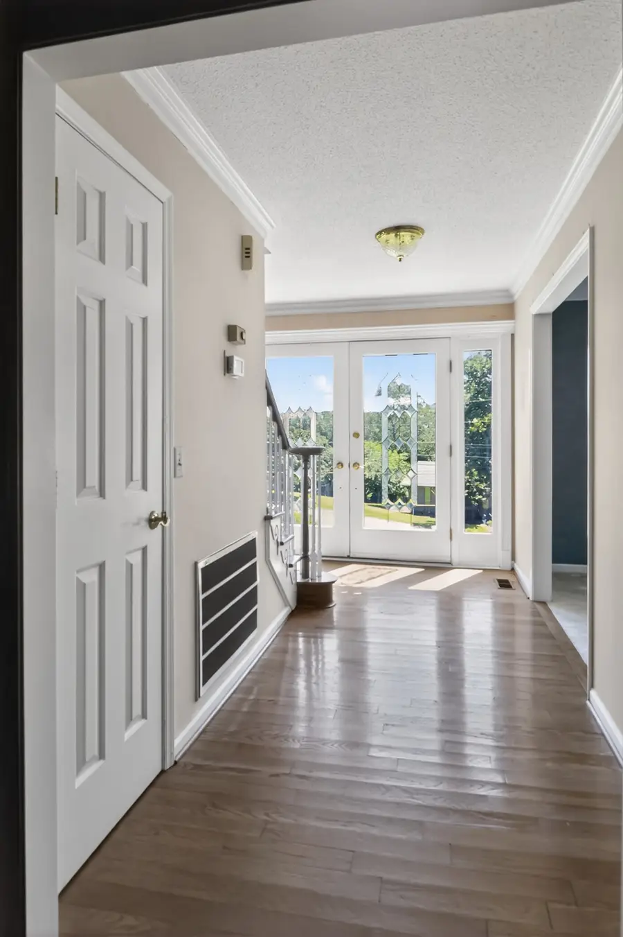 1921 Crystal Lake Ln, Hixson, TN 37343 - #3