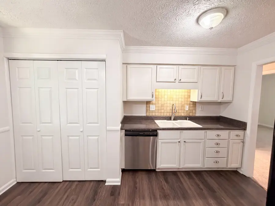 206 Diana Dr, Dickson, TN 37055 - #2