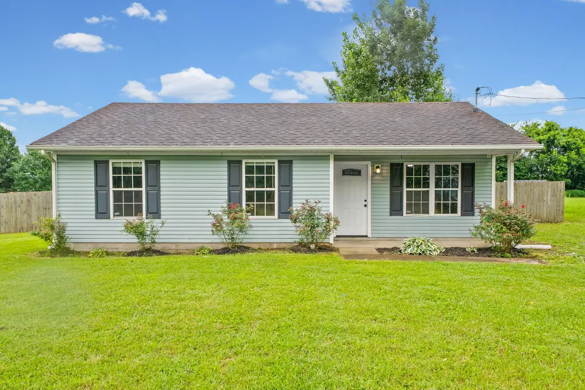 301 Bumpus Mill Rd, Oak Grove, KY 42262 - #1