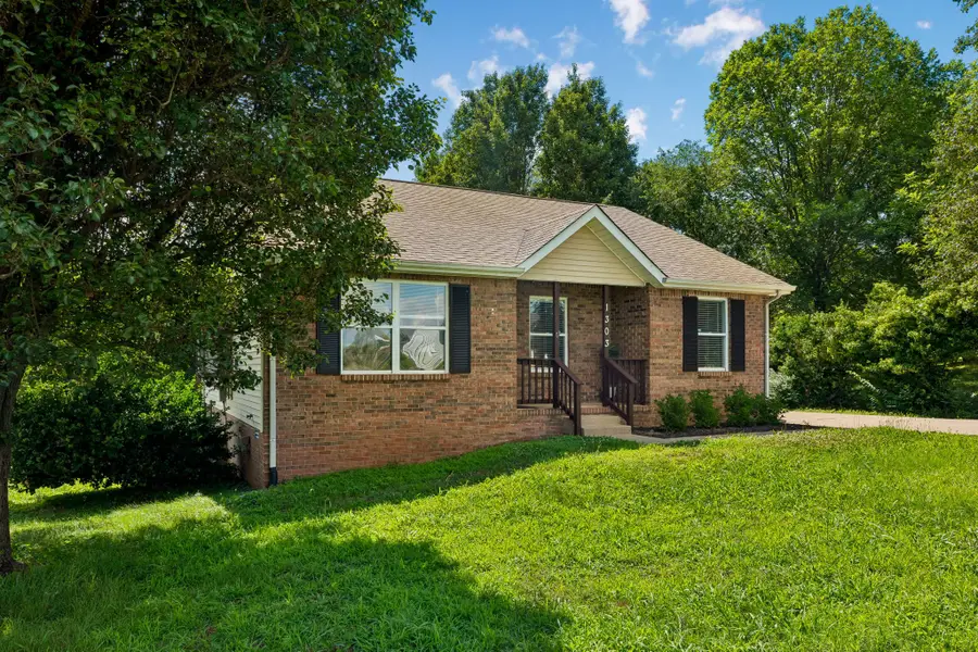 1303 Chucker Dr, Clarksville, TN 37042 - #2