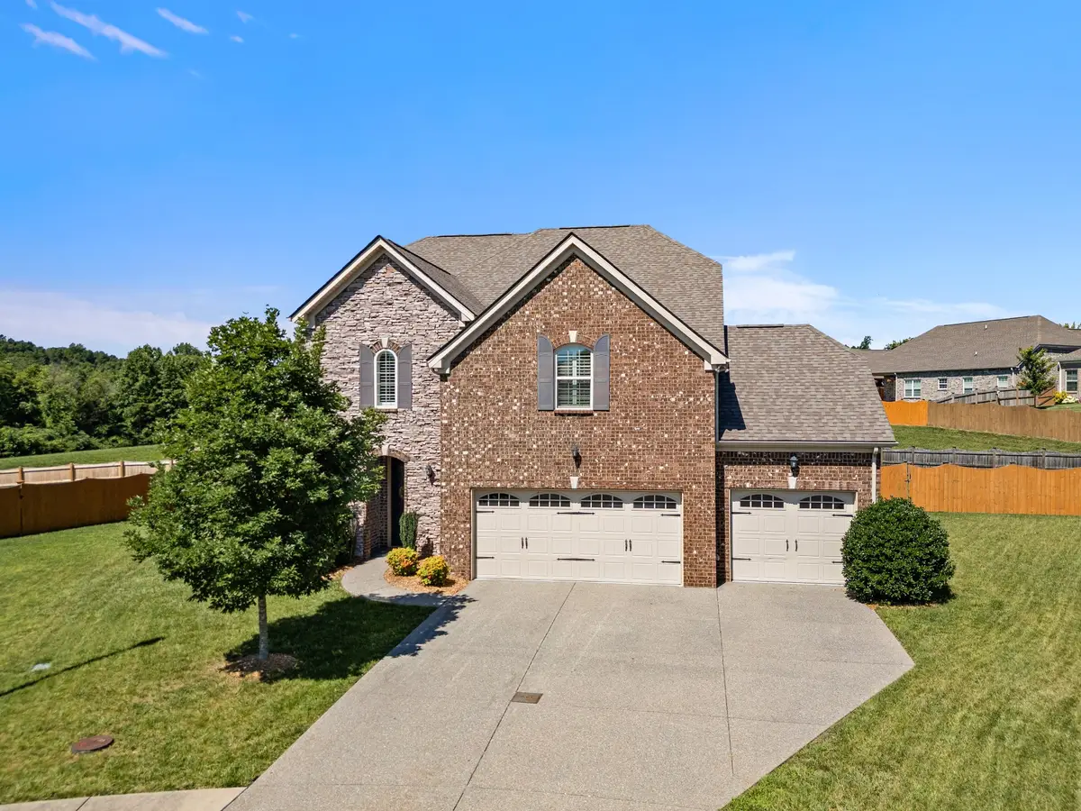 995 Waterstone Dr, Lebanon, TN 37090 - #1
