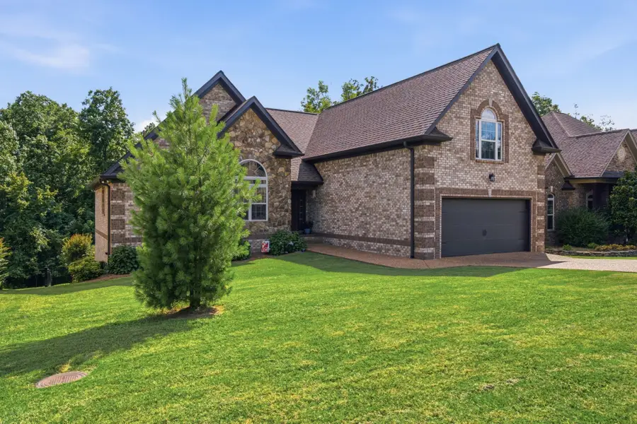 1104 Secretariat Dr, Mount Juliet, TN 37122 - #3