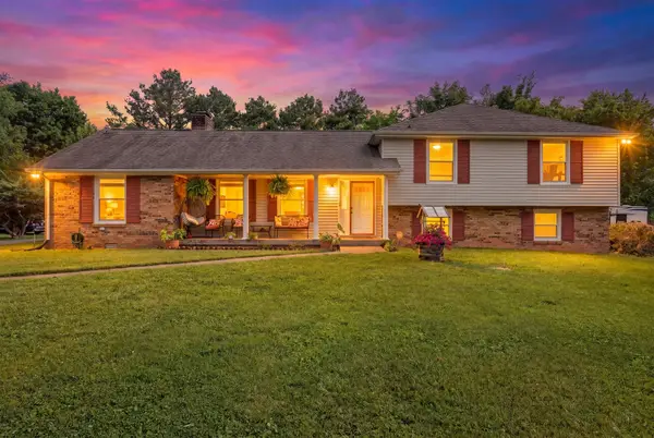 3276 Trough Springs Rd, Clarksville, TN 37043